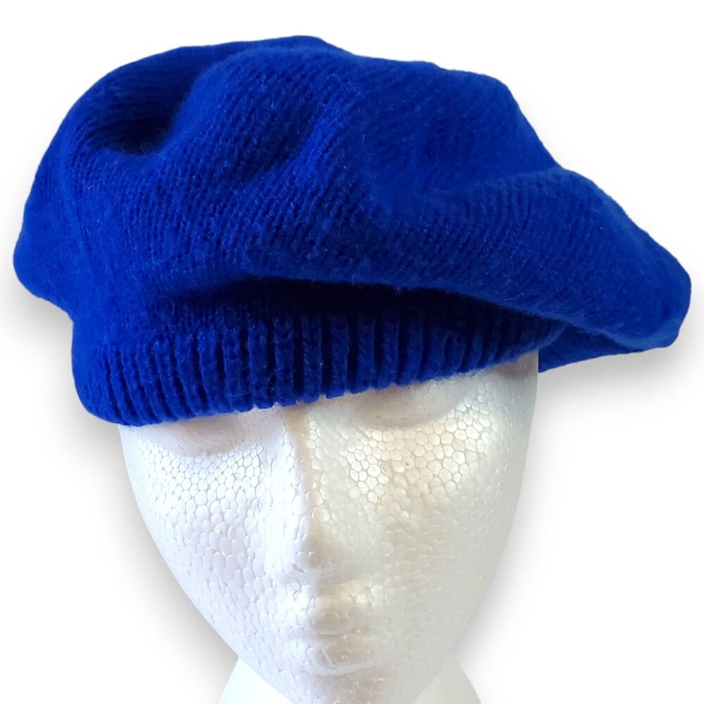 Vintage 1970s Royal Blue Beret English Village 100% Acrylic Soft